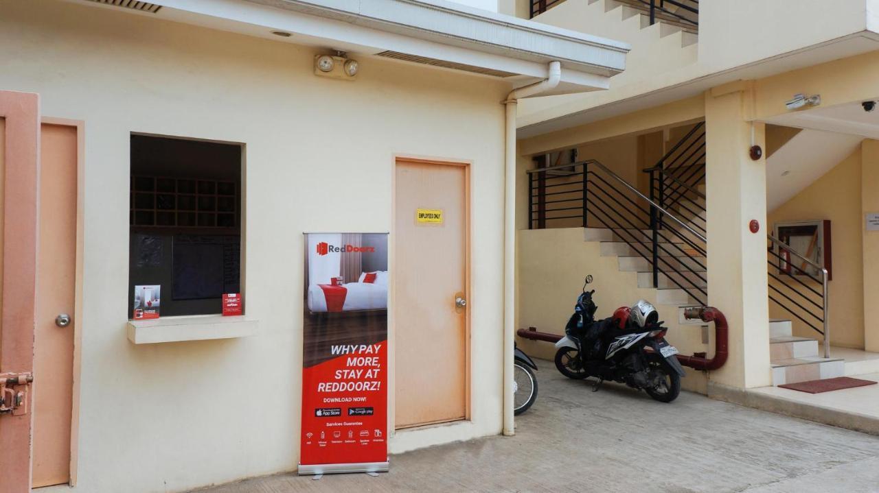 Reddoorz Plus Near Talisay Town Center Buitenkant foto